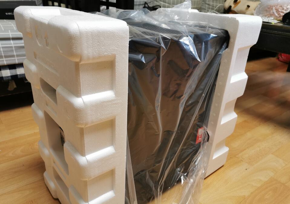 泡沫包裝廠-電腦主機包裝