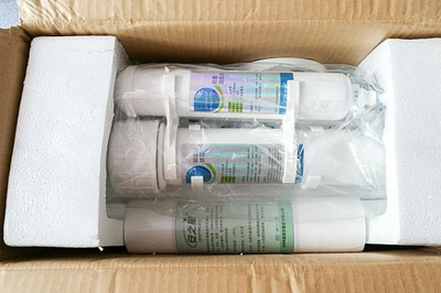 凈水配件泡沫包裝